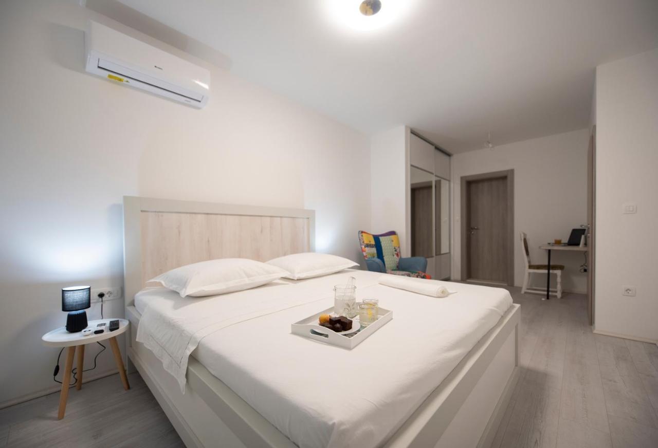 Villa Fidelissima Kastela Bagian luar foto