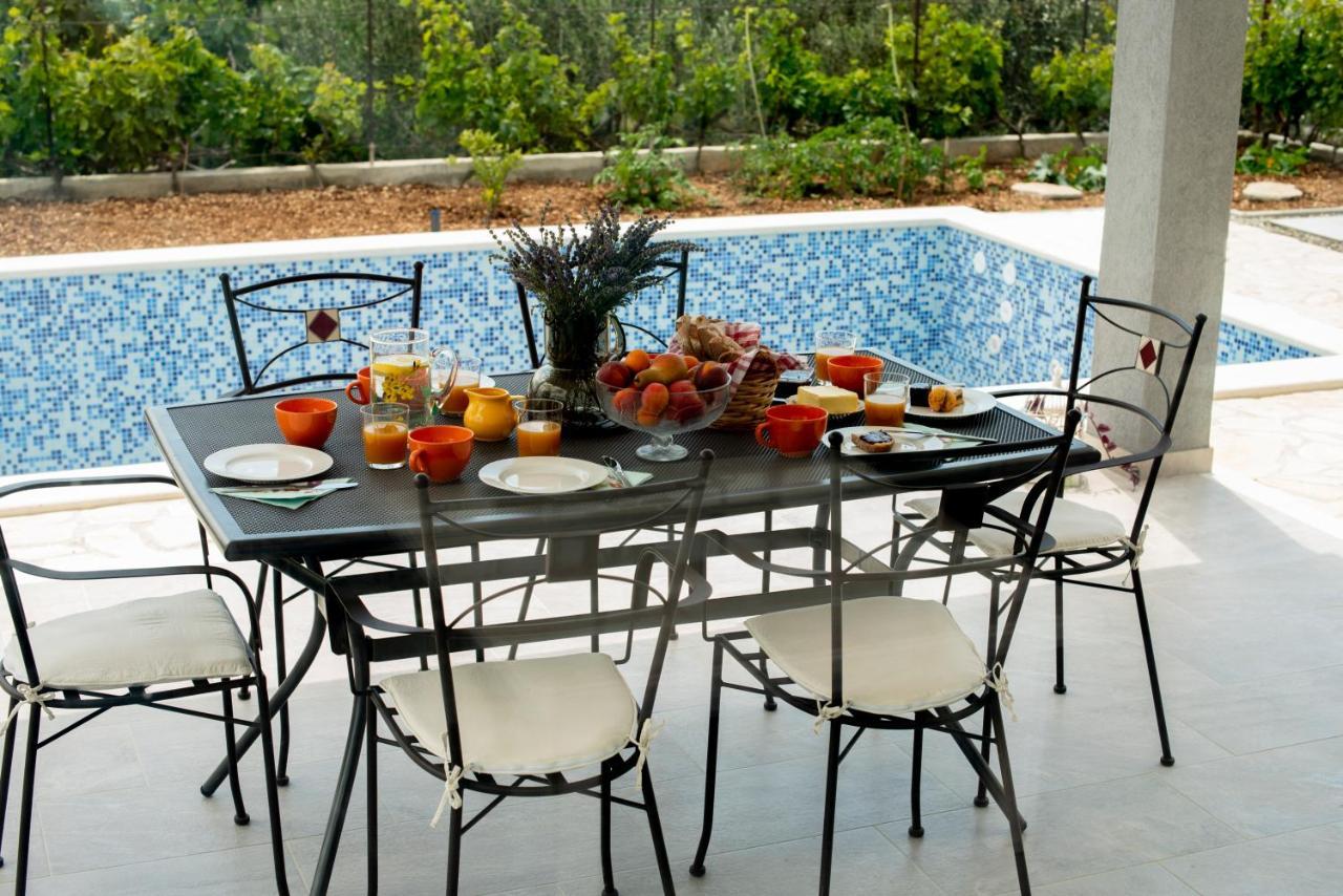Villa Fidelissima Kastela Bagian luar foto
