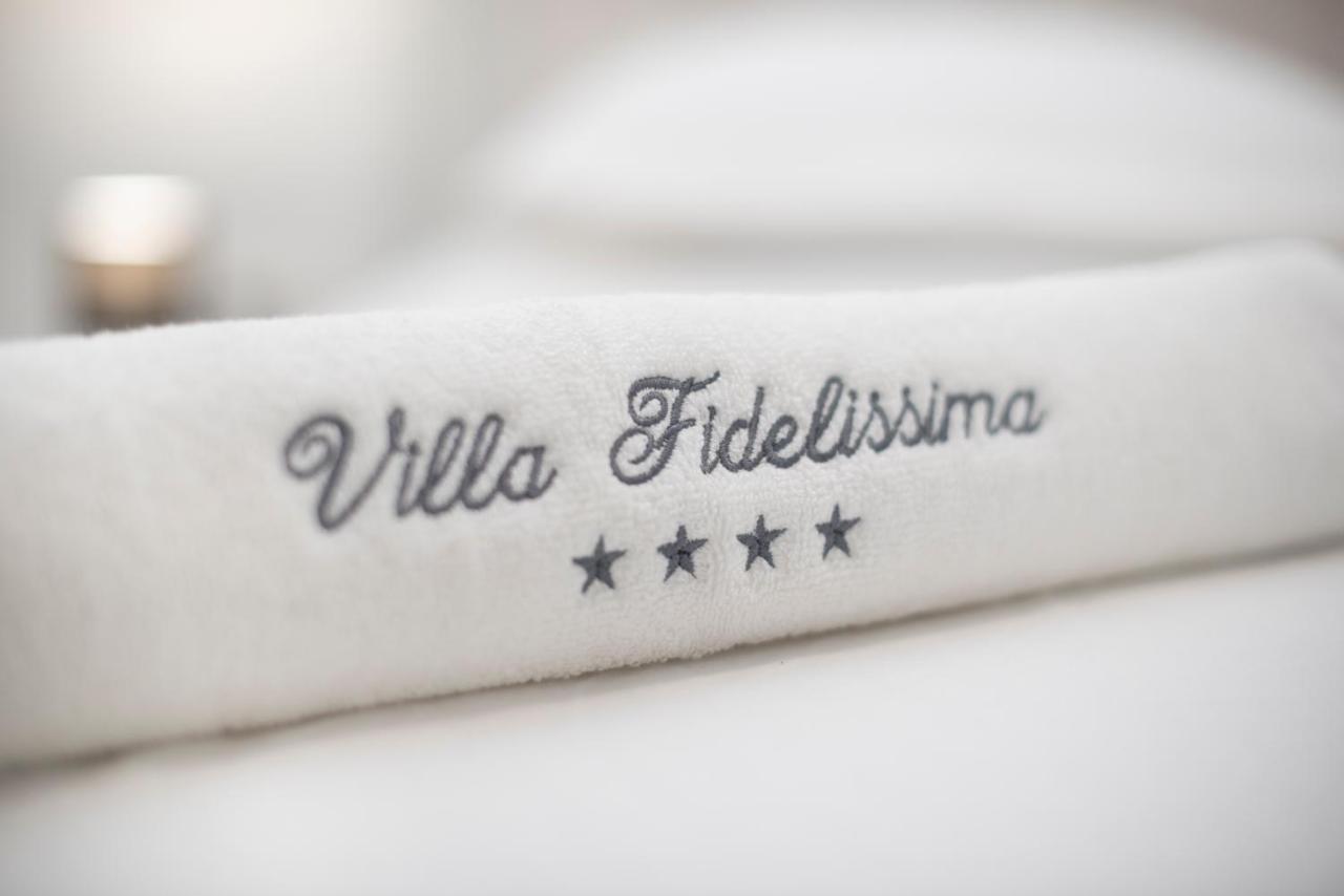 Villa Fidelissima Kastela Bagian luar foto